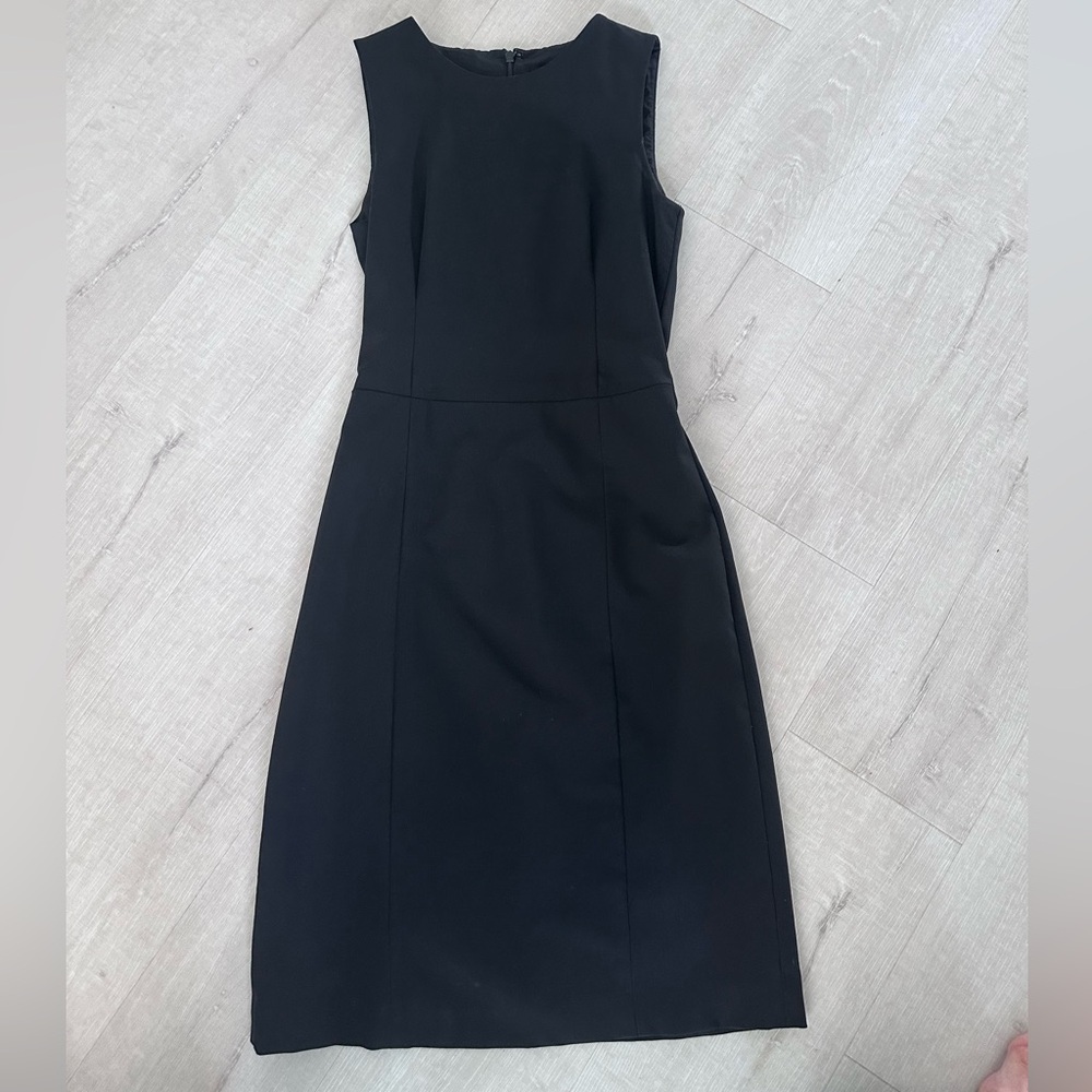Theory Black Wool Blend Sleeveless Sheath Dress Size 2 Career Minimalist